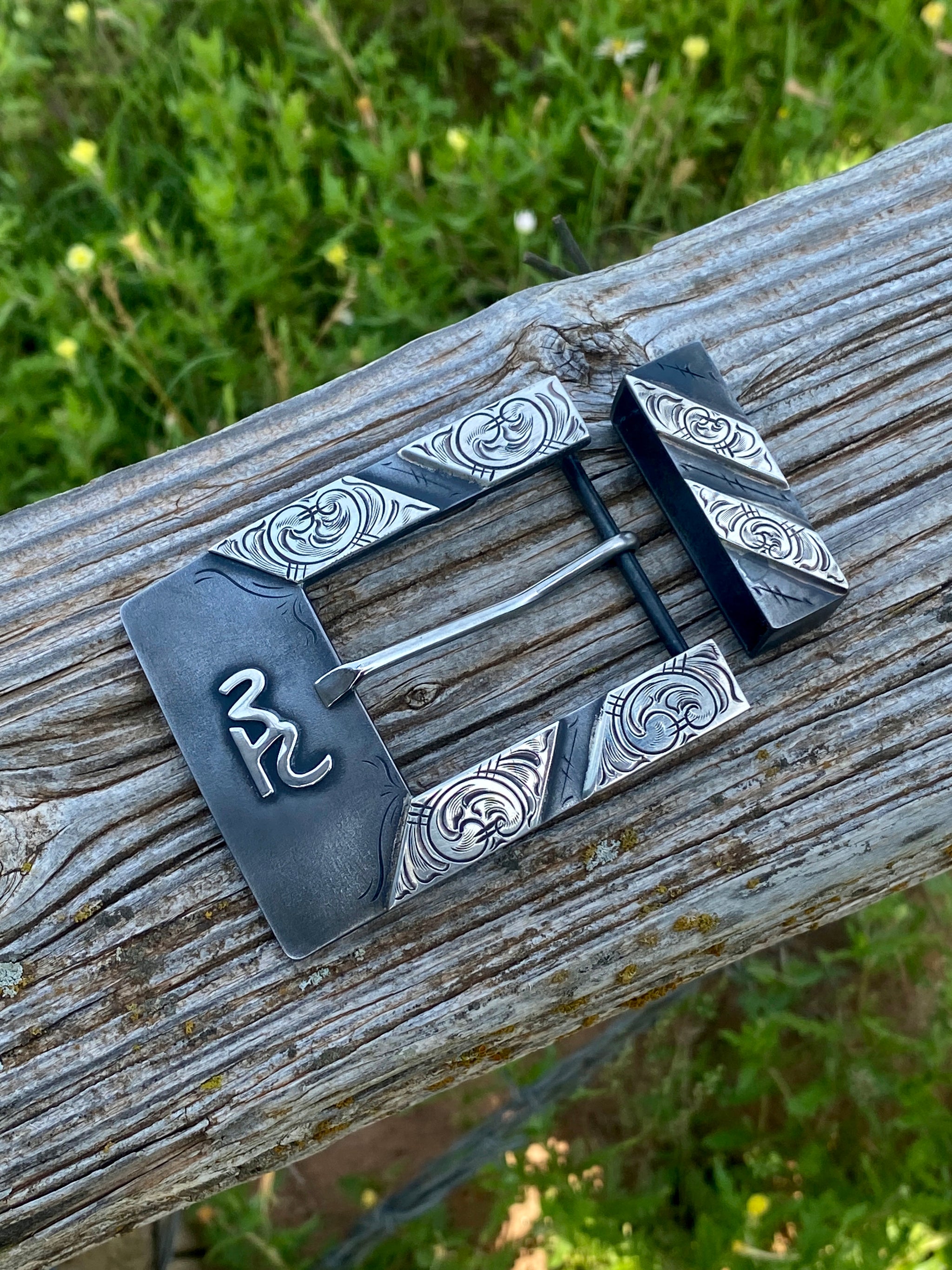 Belt Buckles β Southern Silver Company