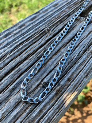 Open image in slideshow, Stainless Figaro Chain
